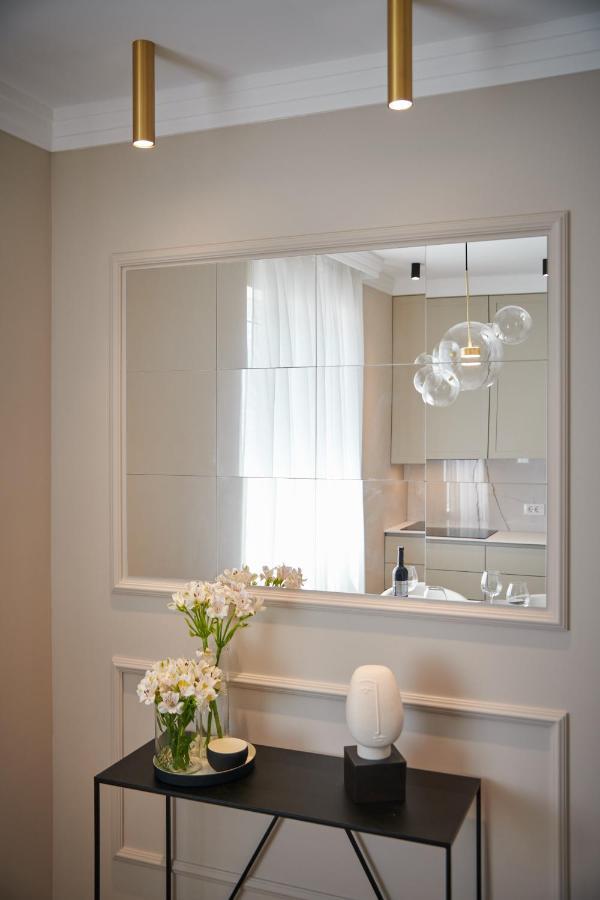 Blu Apartment *